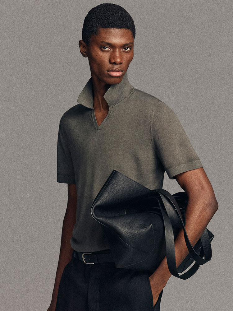 メリノウール オープンカラー スリムポロシャツ